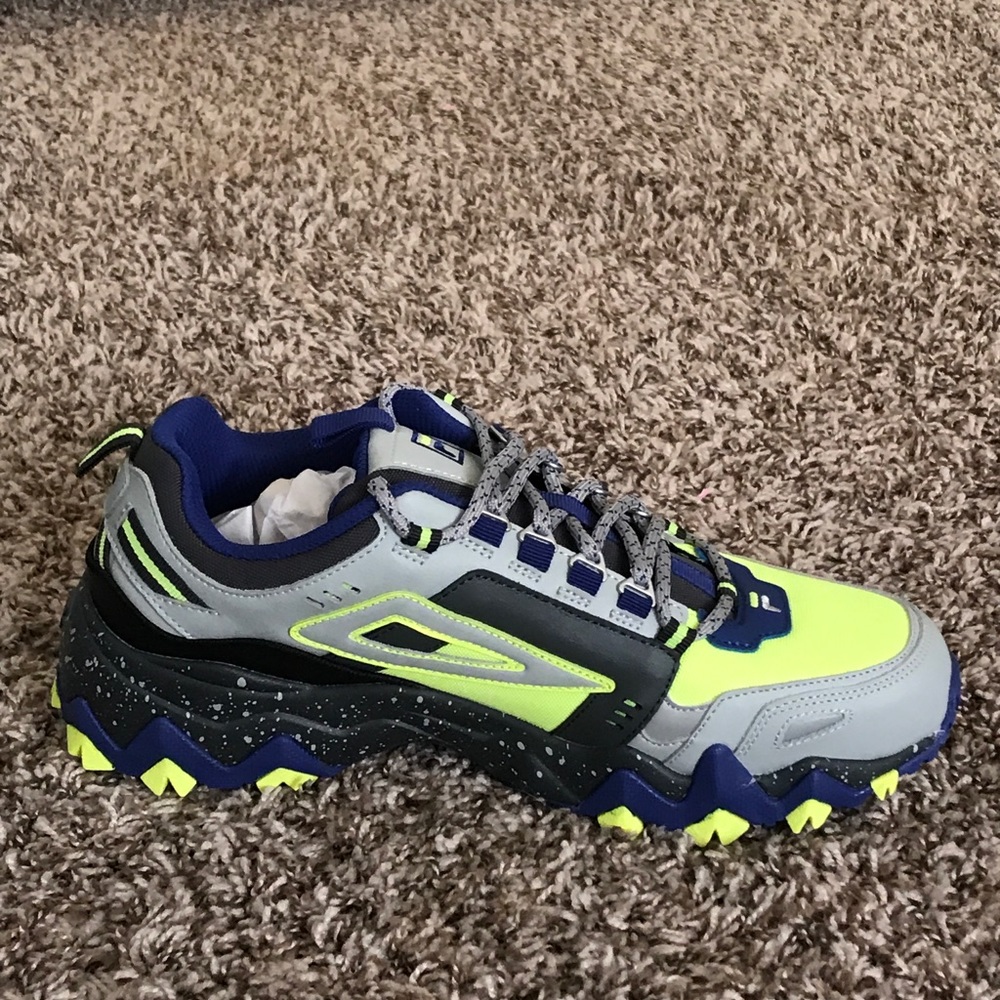 Men’s sneakers